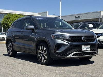 2023 Volkswagen Taos SE