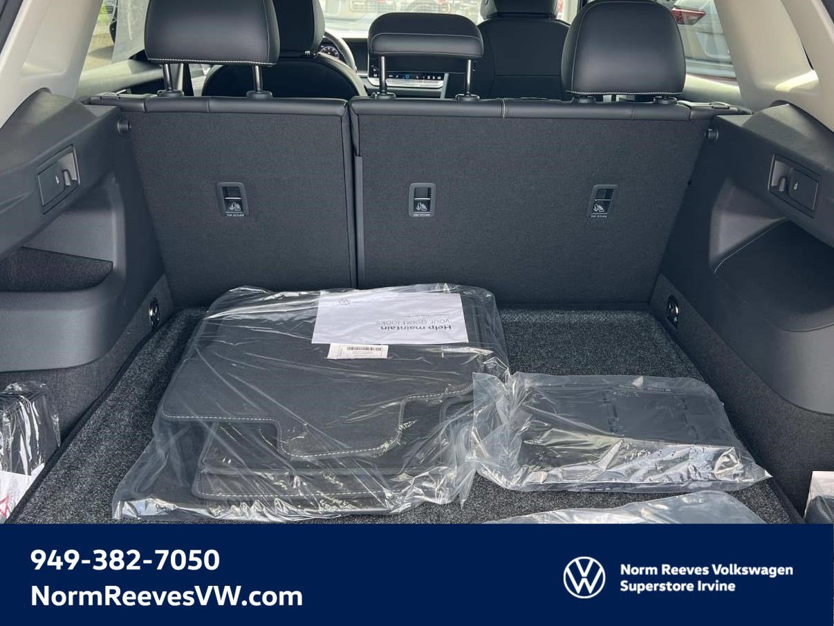 2025 Volkswagen Tiguan SE