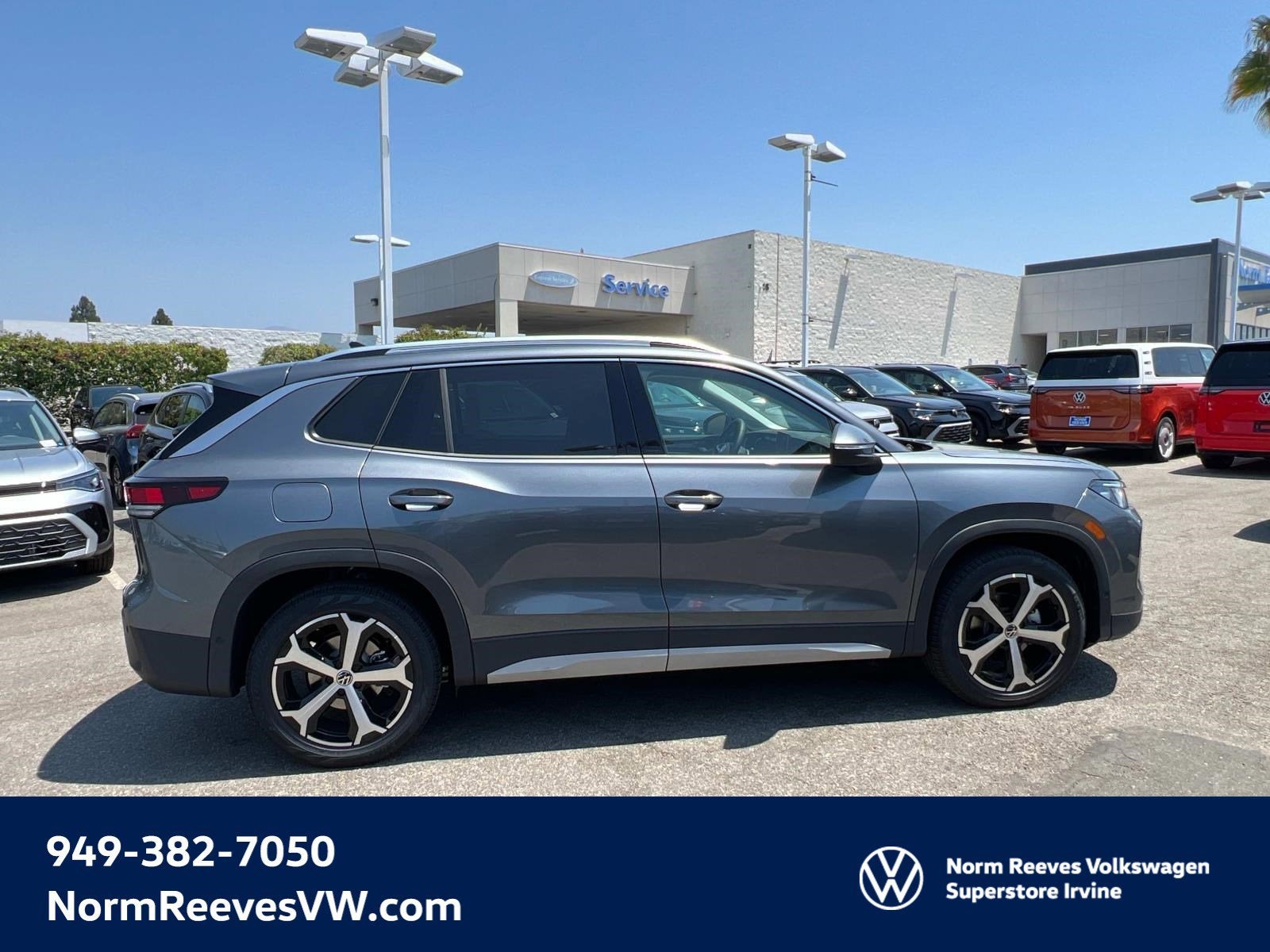 2025 Volkswagen Tiguan SE