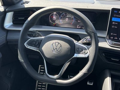 2026 Volkswagen Tiguan SE R-Line Black