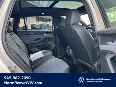 2026 Volkswagen Tiguan SE R-Line Black