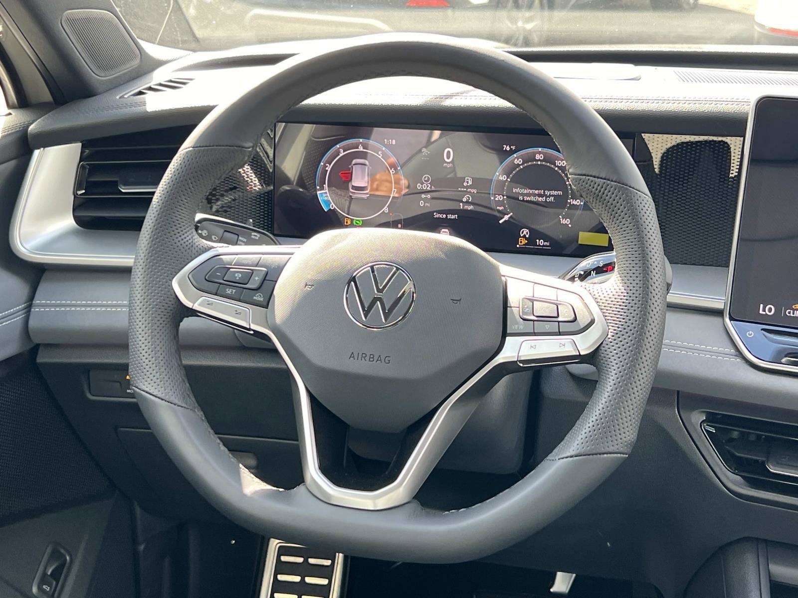 2026 Volkswagen Tiguan SE R-Line Black