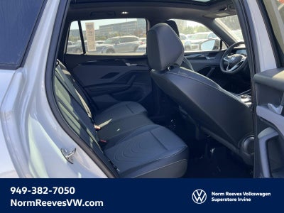 2026 Volkswagen Tiguan SE R-Line Black