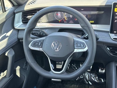 2026 Volkswagen Tiguan SE R-Line Black