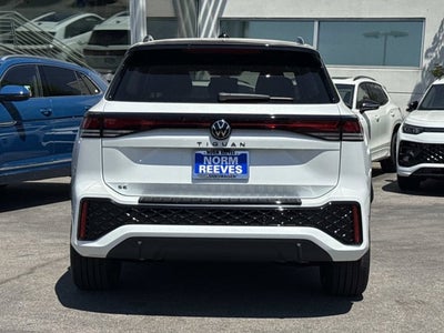 2026 Volkswagen Tiguan SE R-Line Black