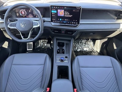 2026 Volkswagen Tiguan SE R-Line Black