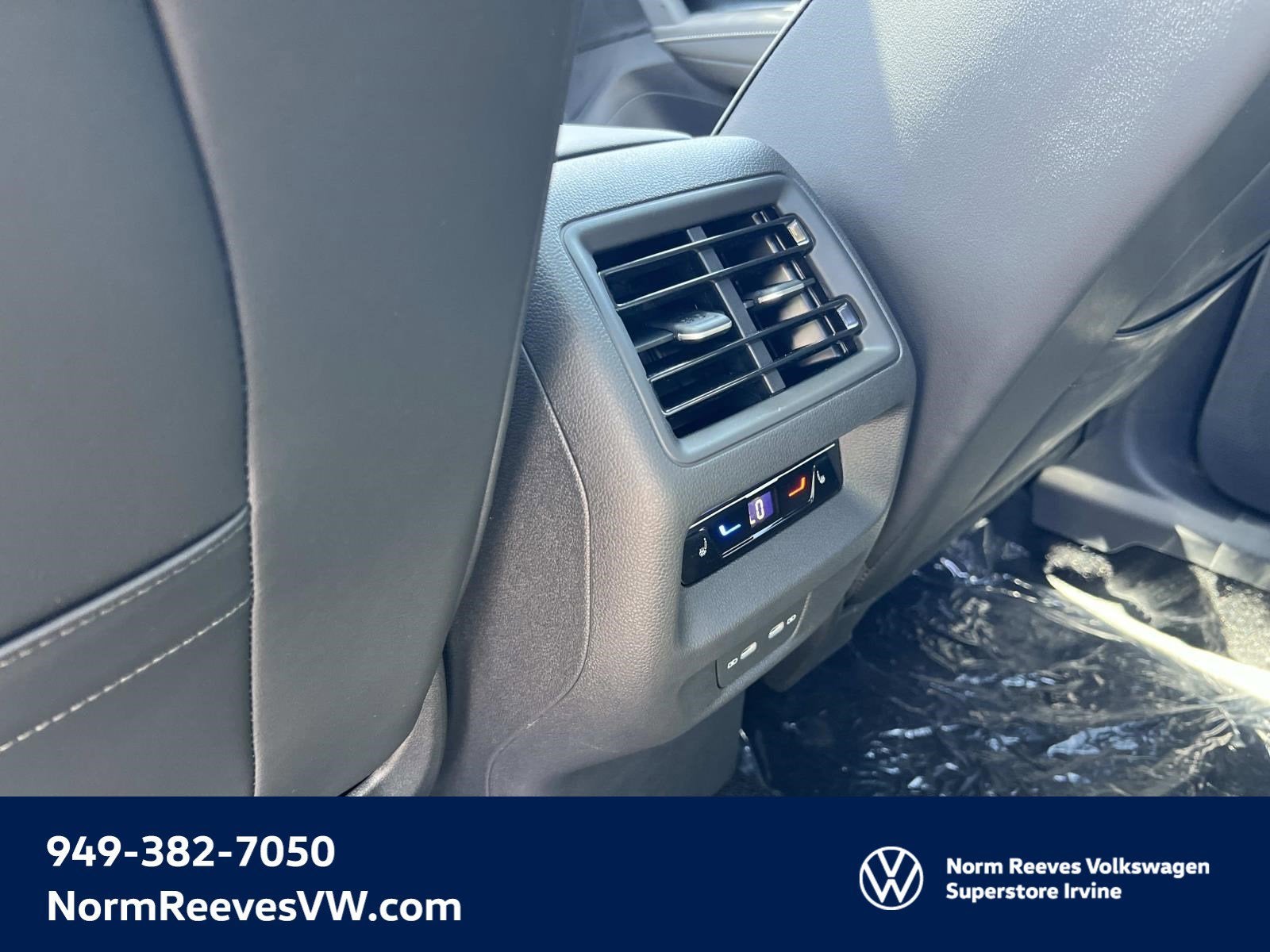 2025 Volkswagen Tiguan Base