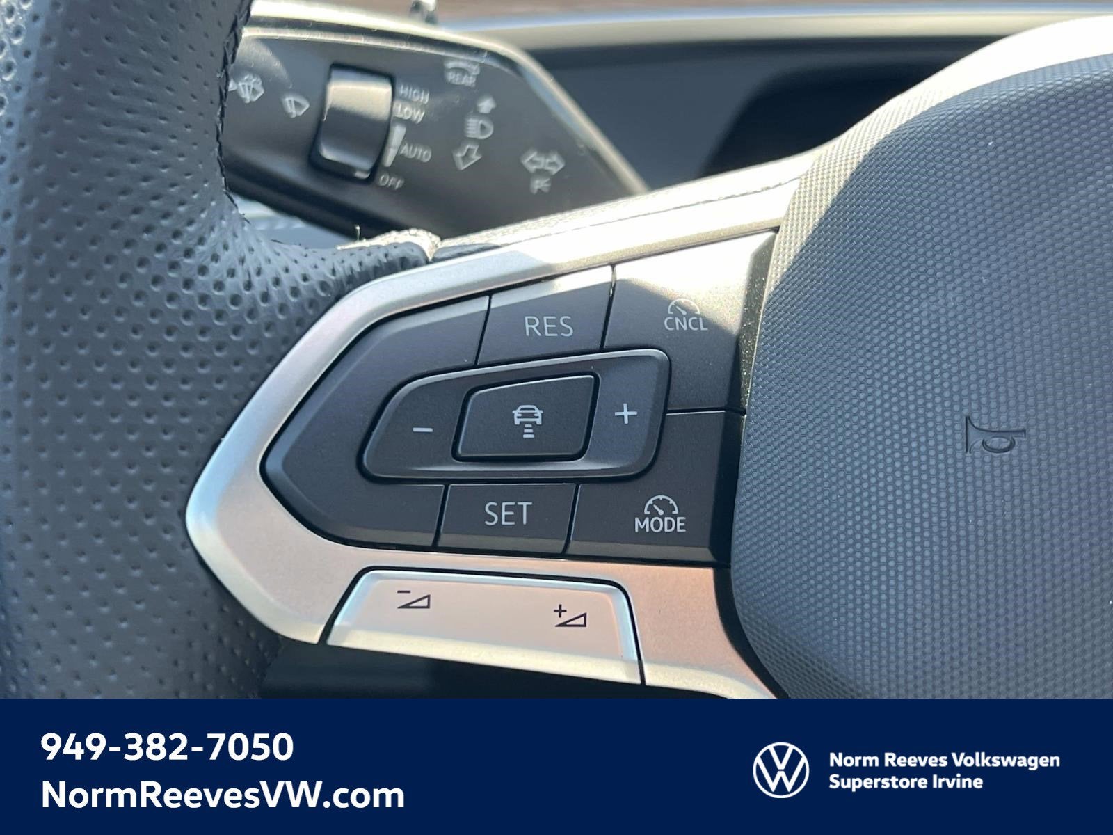 2025 Volkswagen Tiguan Base