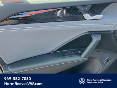 2025 Volkswagen Tiguan SE