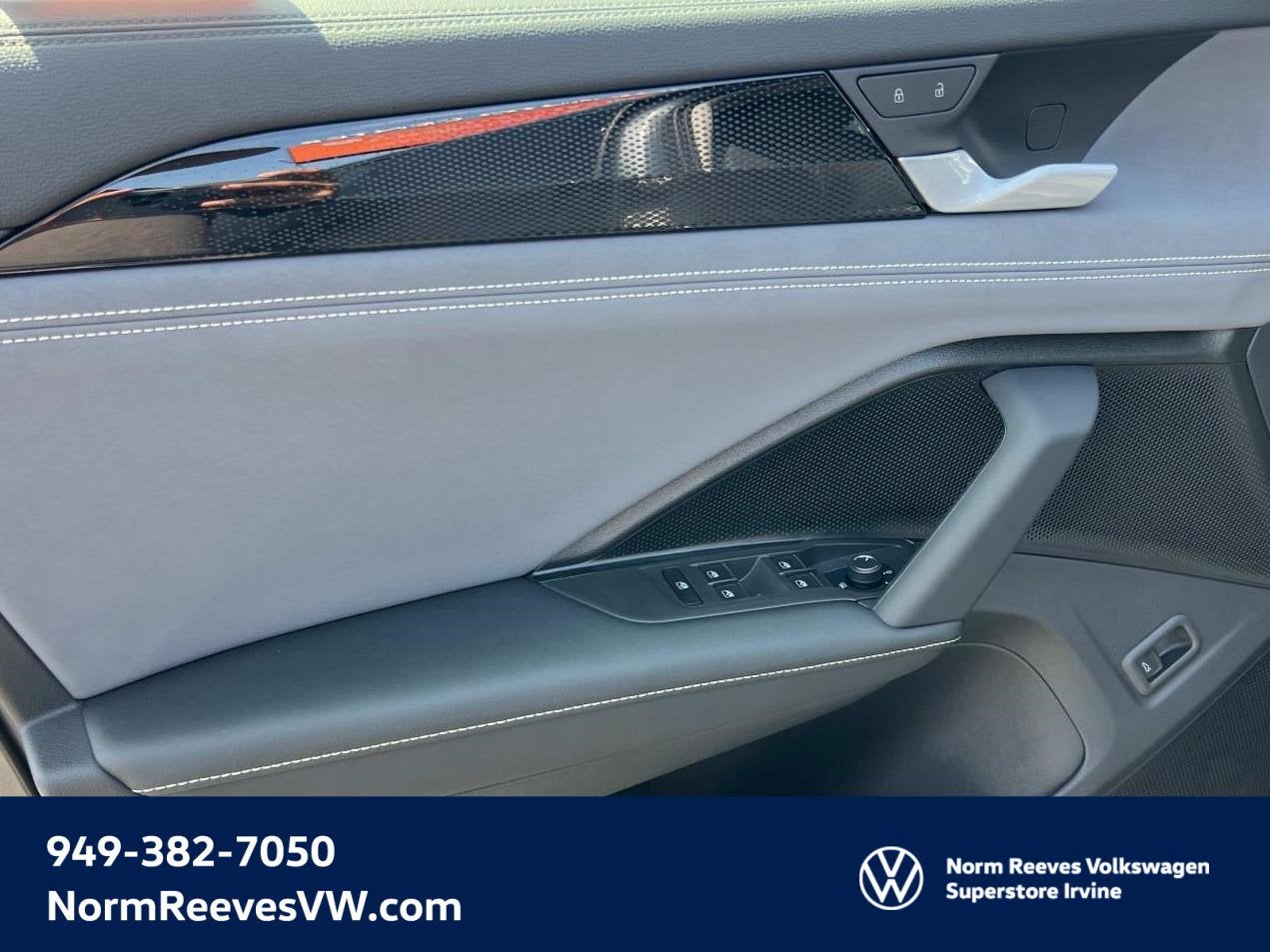 2025 Volkswagen Tiguan SE