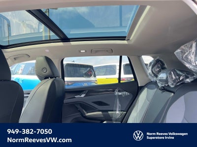 2025 Volkswagen Tiguan SE