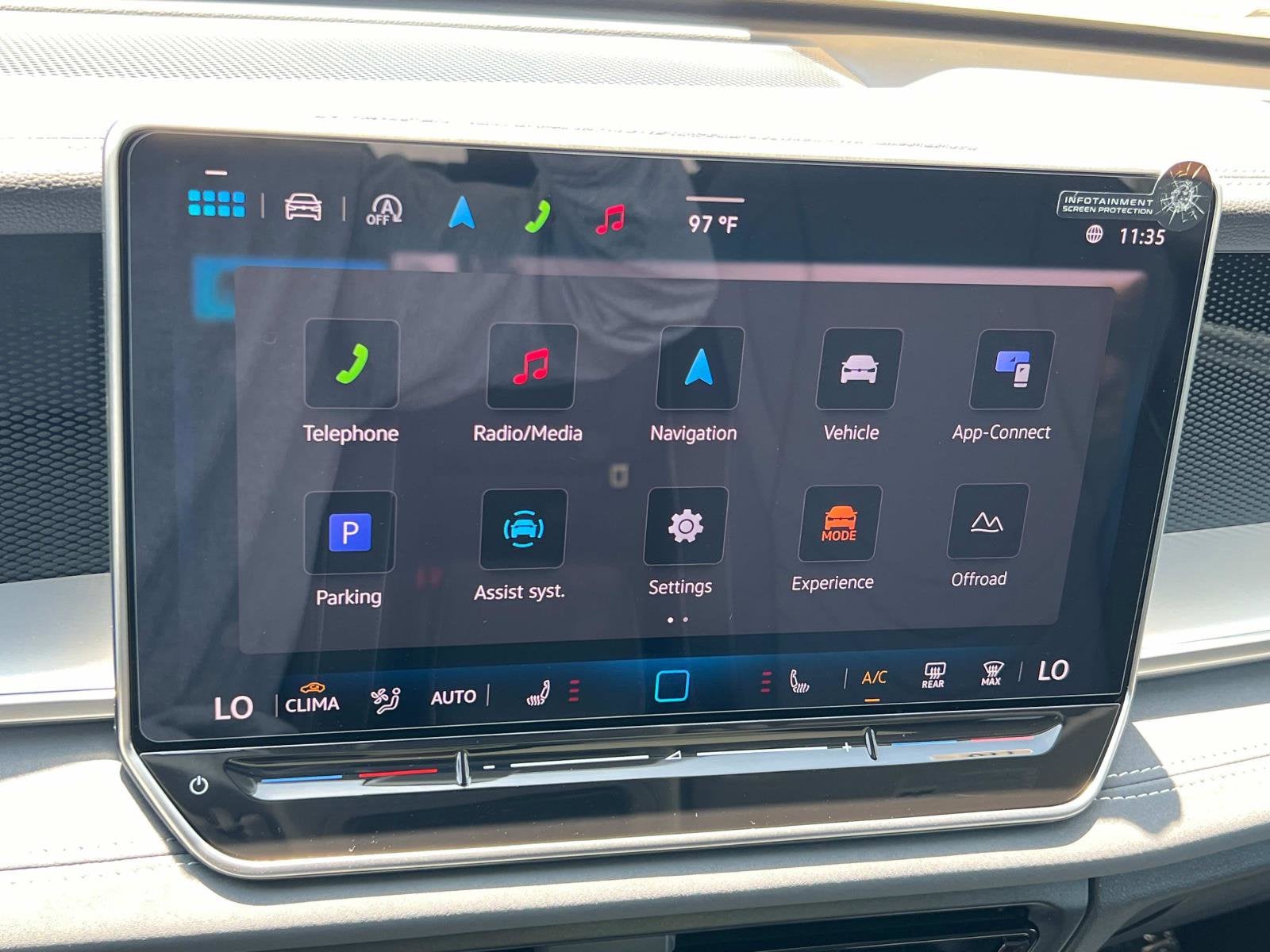 2025 Volkswagen Tiguan SE