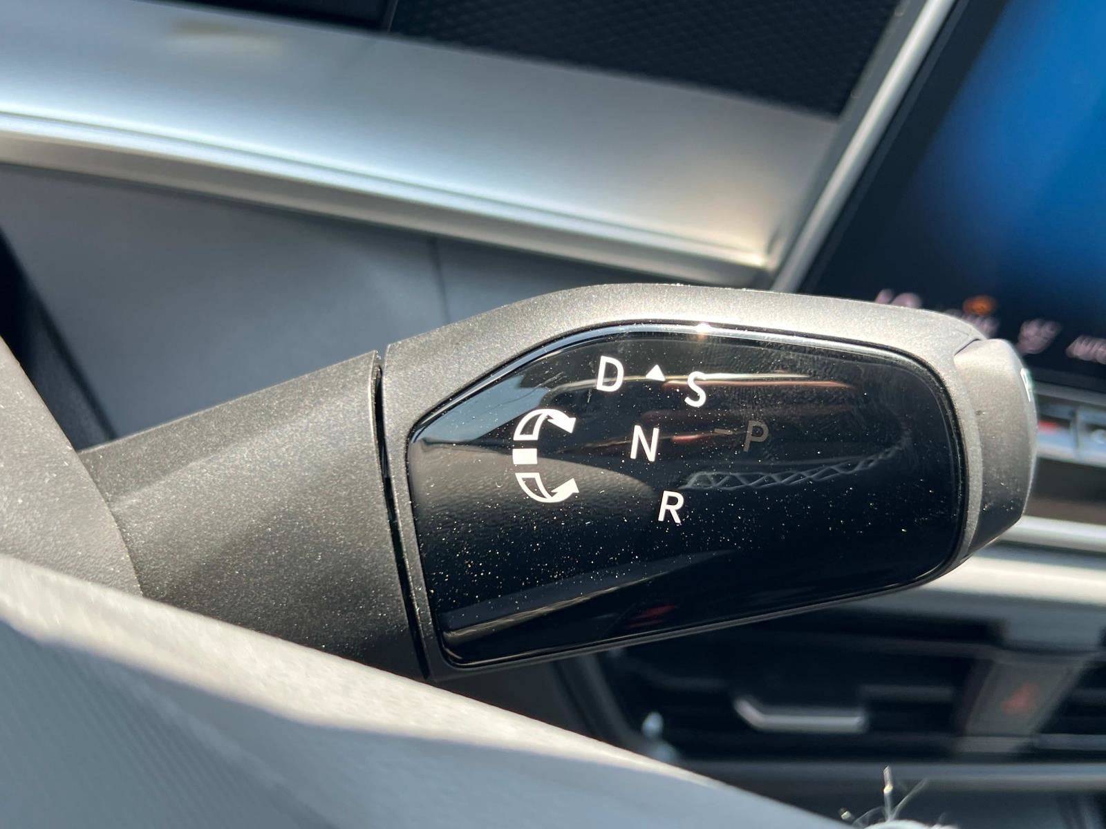 2025 Volkswagen Tiguan SE