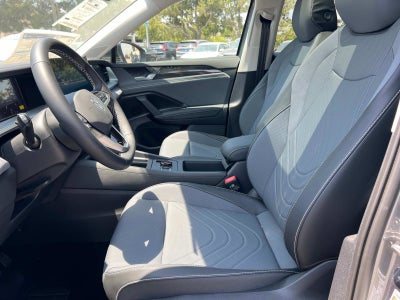 2025 Volkswagen Tiguan SE