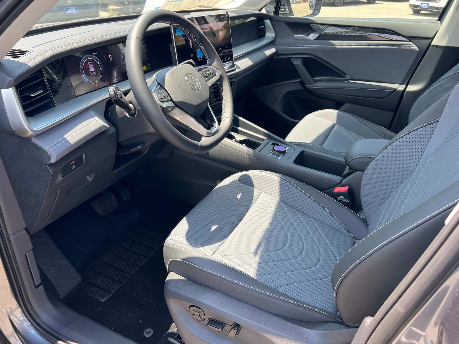 2025 Volkswagen Tiguan SE