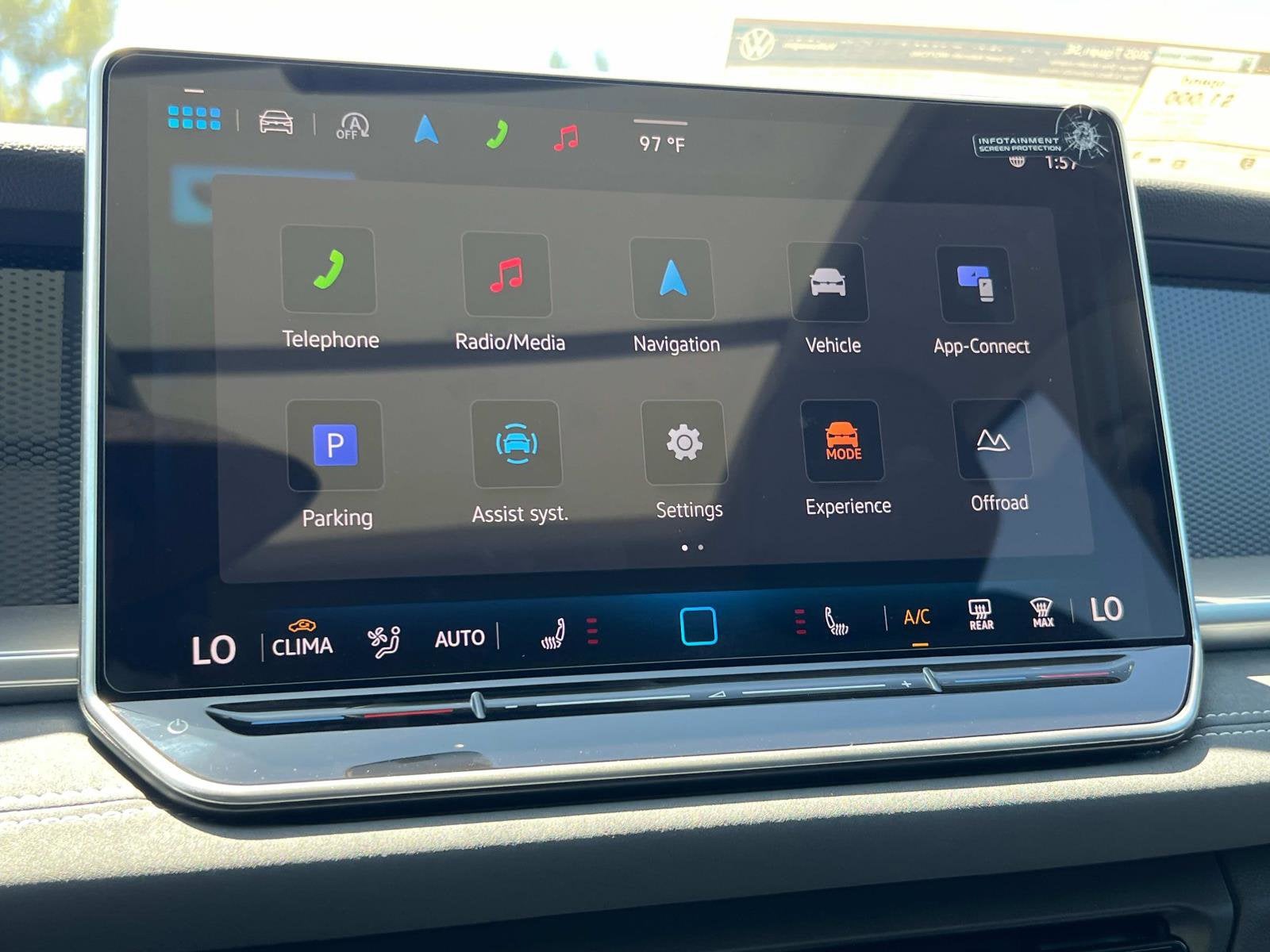 2025 Volkswagen Tiguan SE