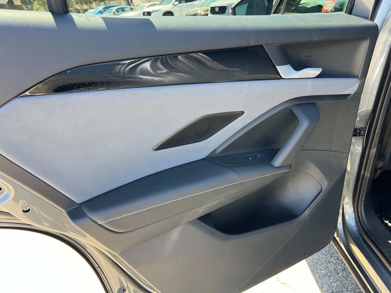 2025 Volkswagen Tiguan SE