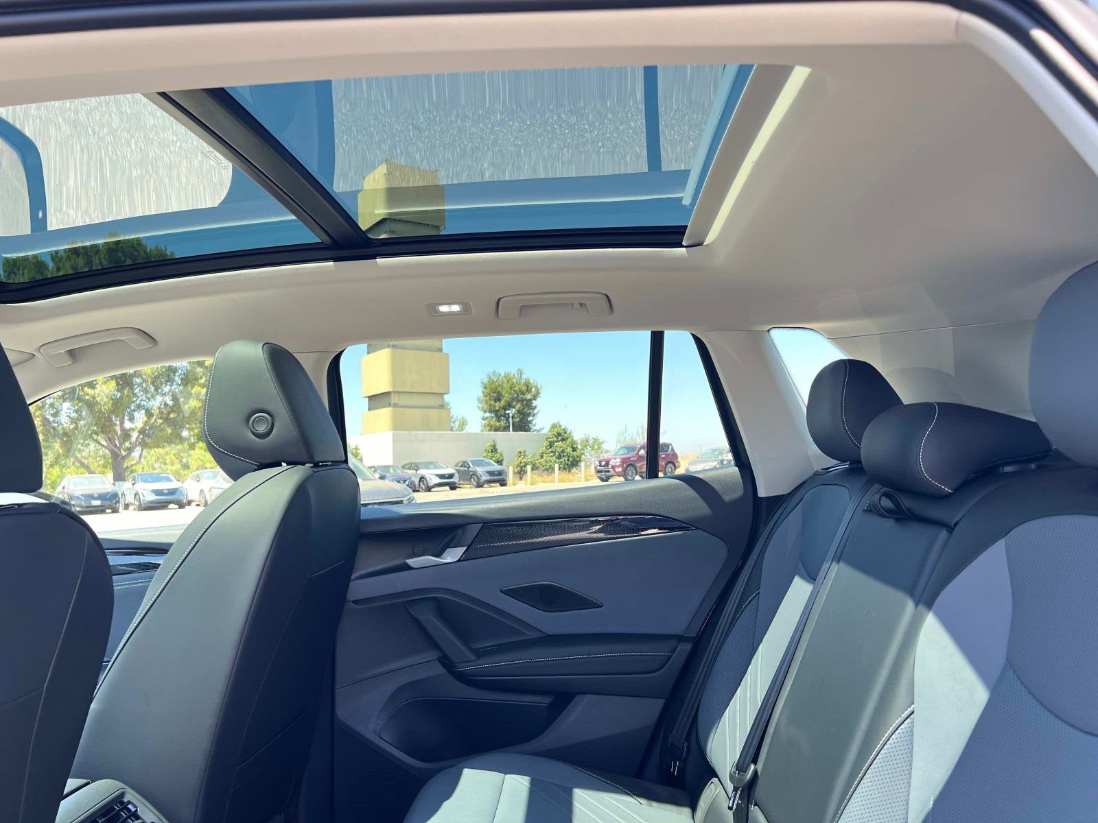 2025 Volkswagen Tiguan SE