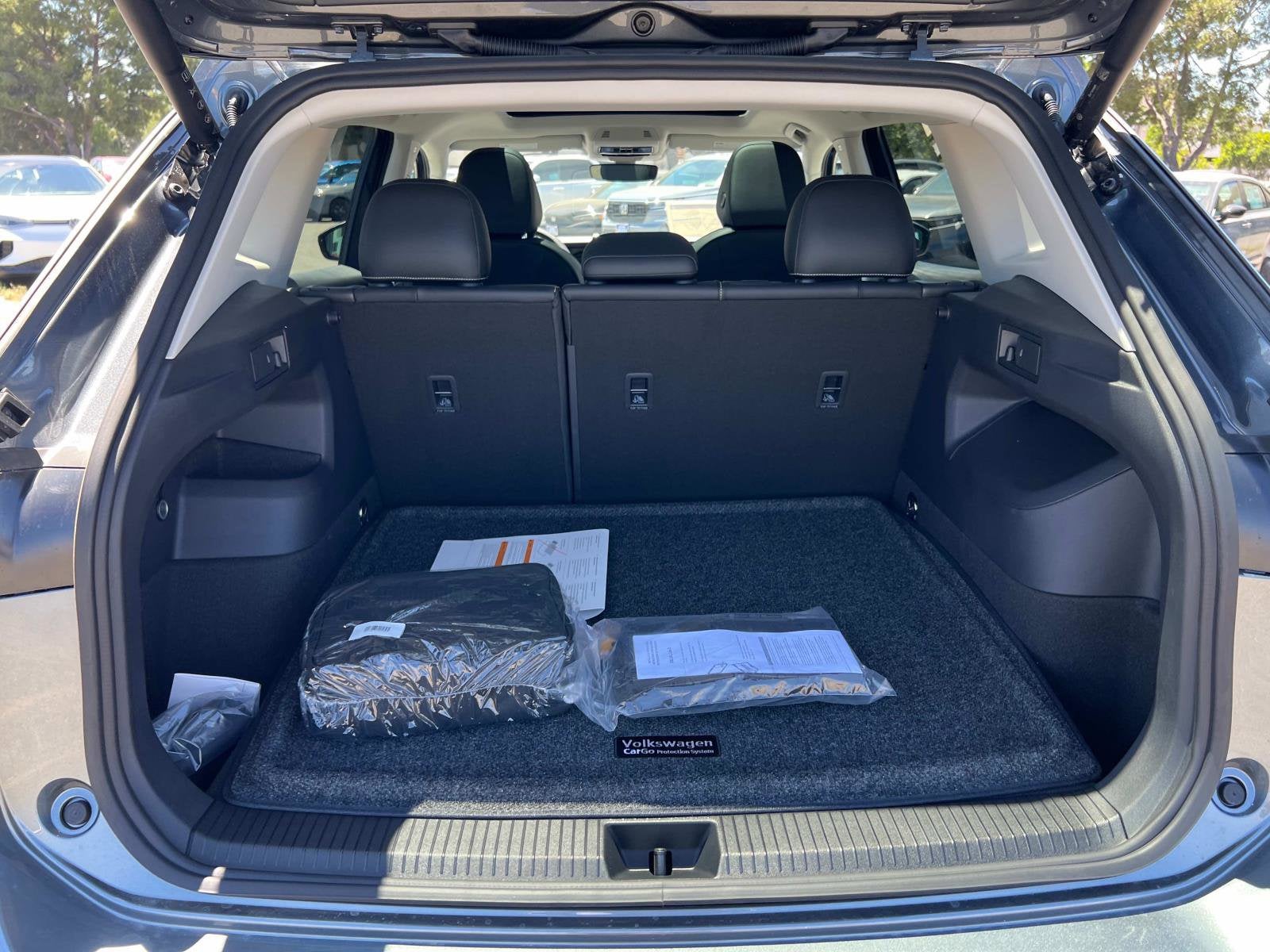 2025 Volkswagen Tiguan SE