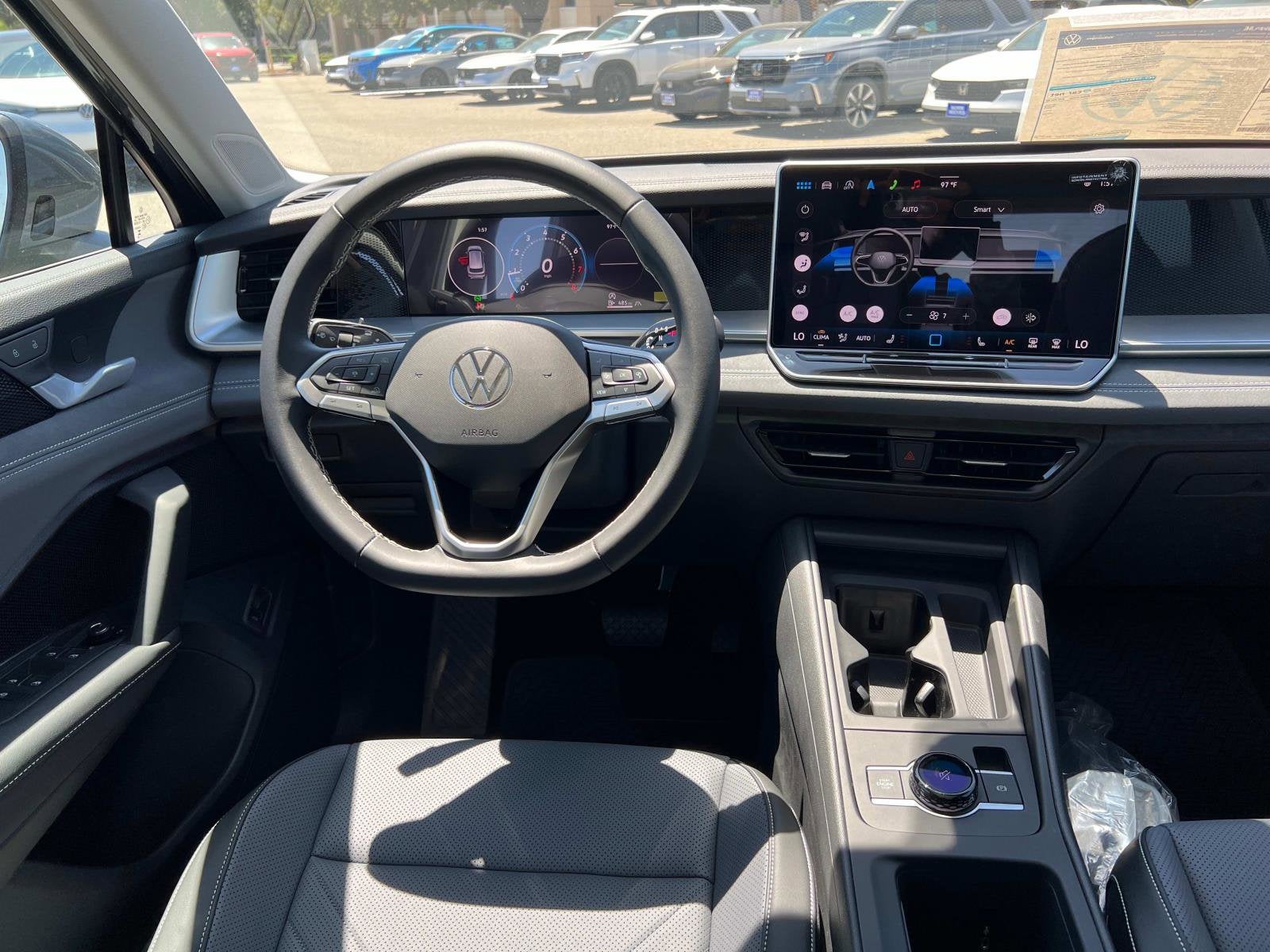 2025 Volkswagen Tiguan SE