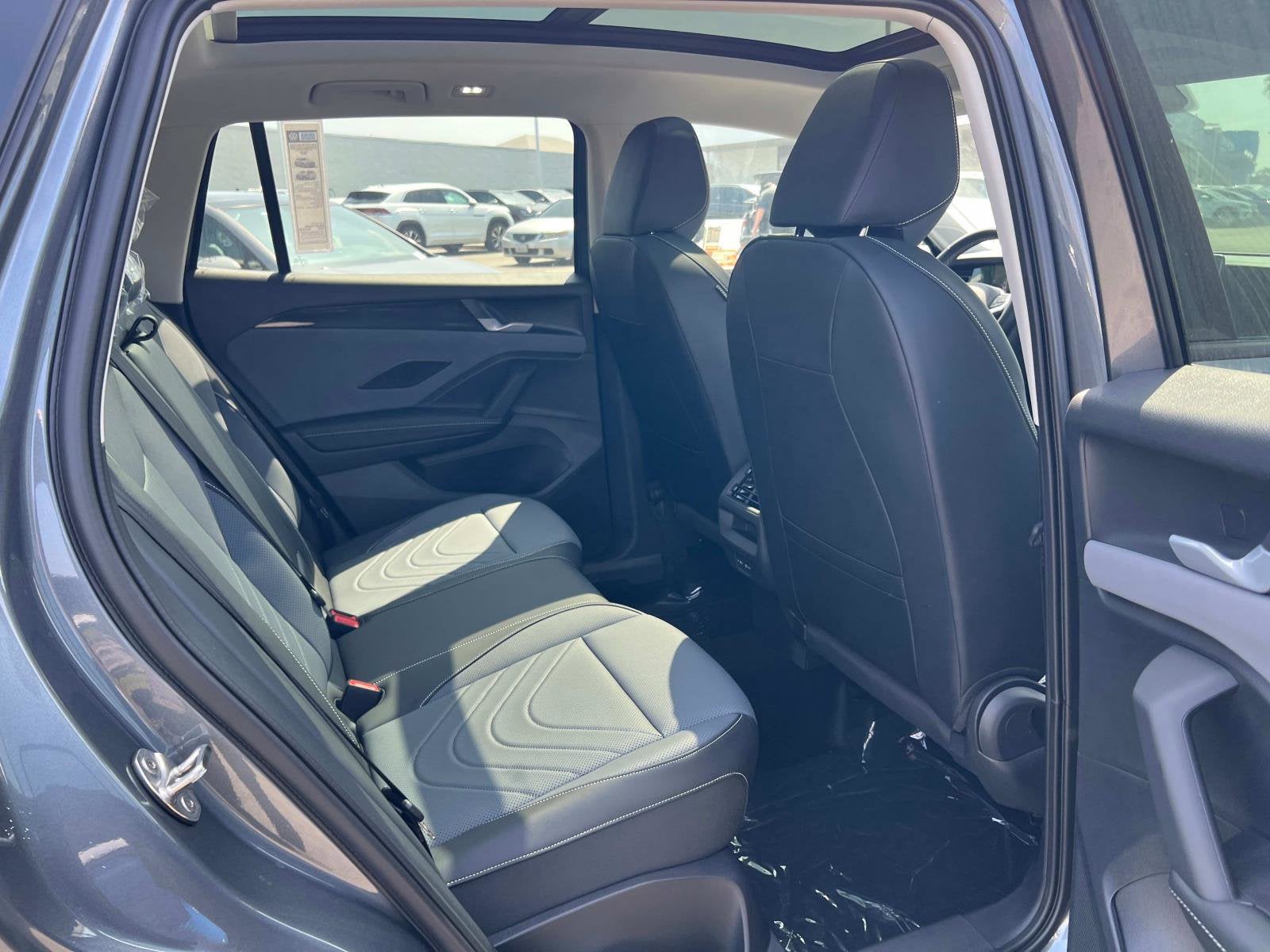 2025 Volkswagen Tiguan SE