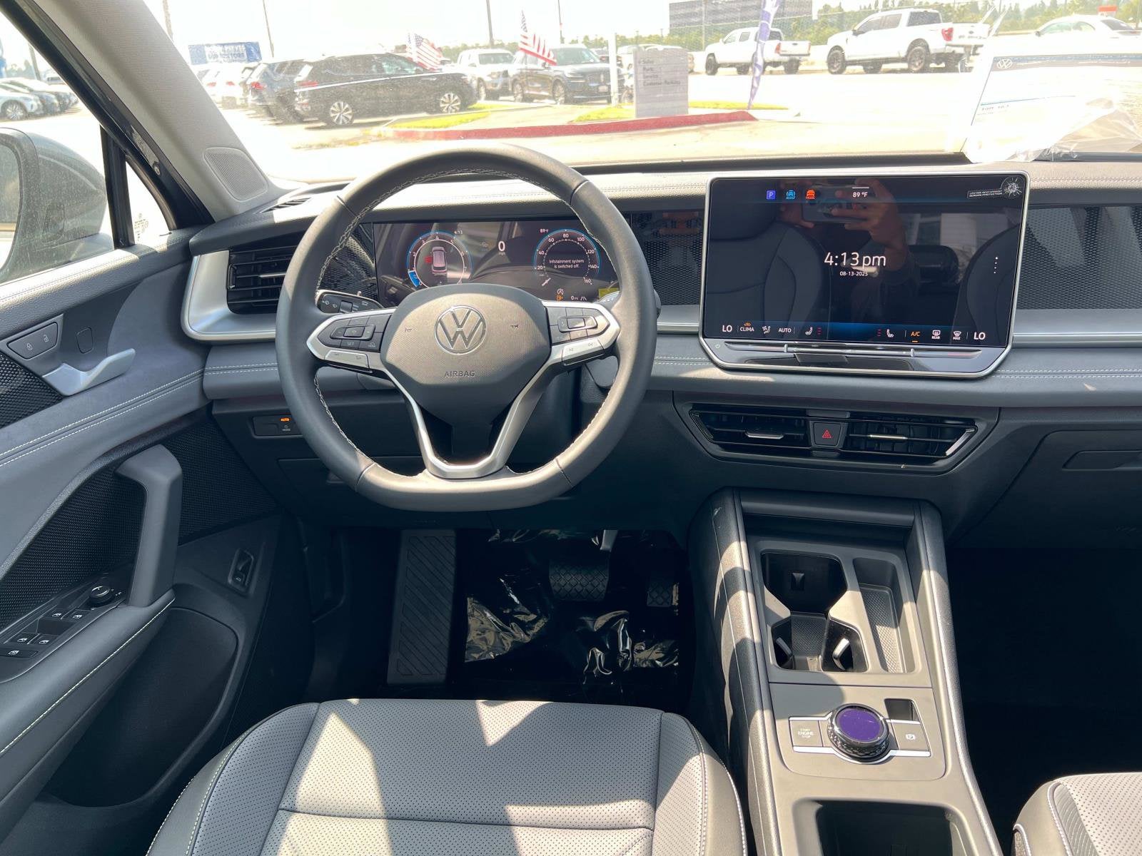 2025 Volkswagen Tiguan SE