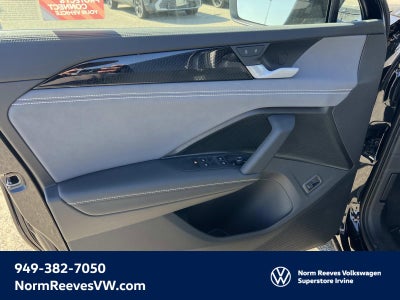 2025 Volkswagen Tiguan SE