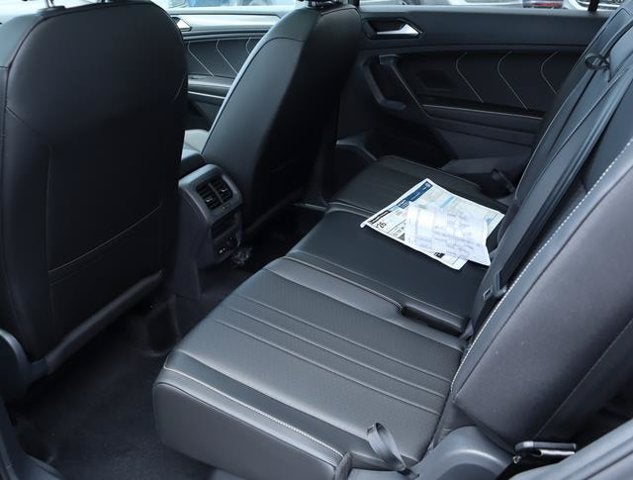 2024 Volkswagen Tiguan Base