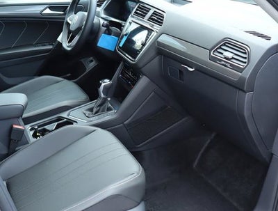 2024 Volkswagen Tiguan Base