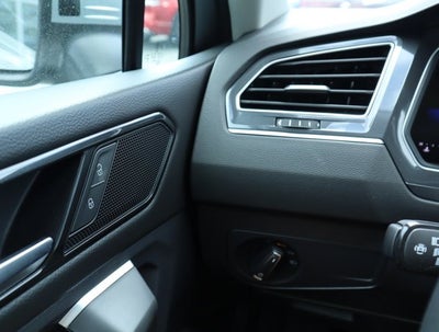 2024 Volkswagen Tiguan Base