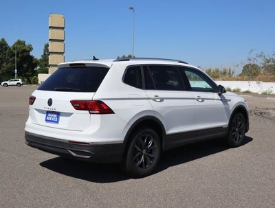2024 Volkswagen Tiguan Base