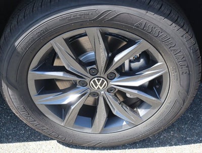 2024 Volkswagen Tiguan Base
