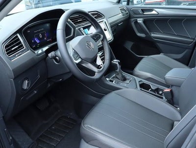 2024 Volkswagen Tiguan Base