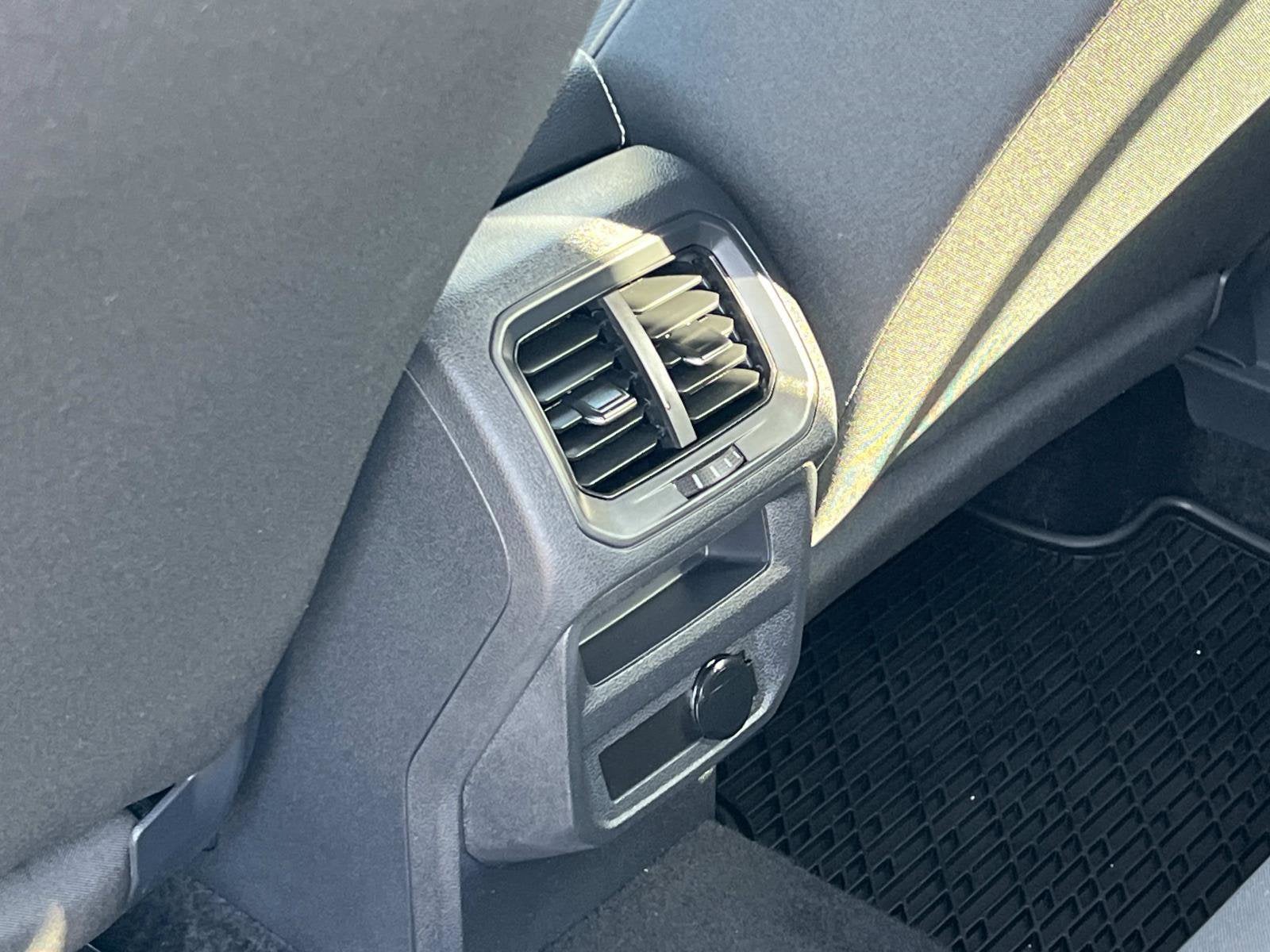 2023 Volkswagen Tiguan S