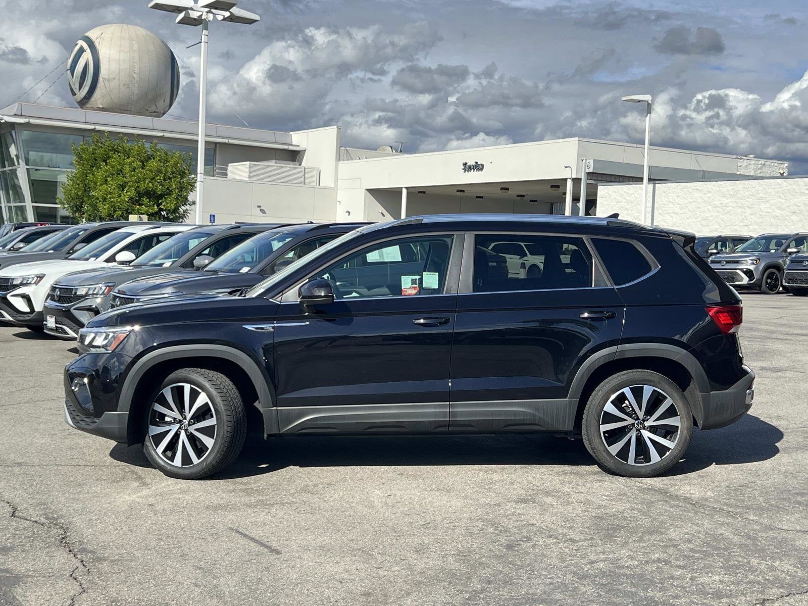 2022 Volkswagen Taos SE