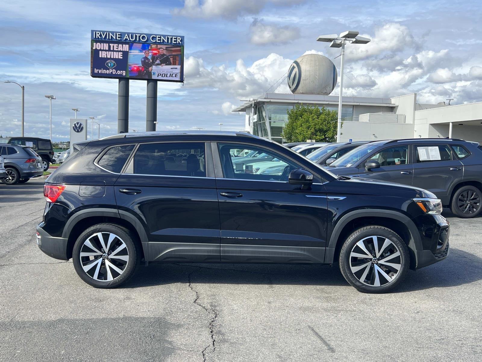 2022 Volkswagen Taos SE