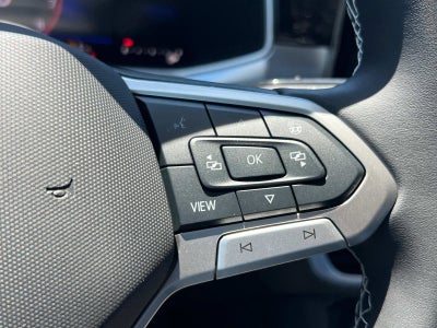 2025 Volkswagen Taos SE