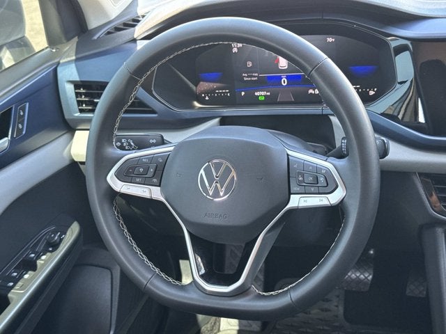 2023 Volkswagen Taos SE