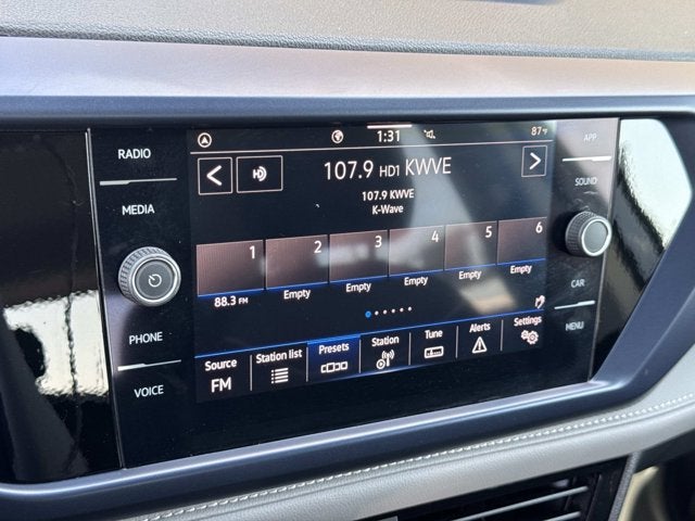2024 Volkswagen Taos SE