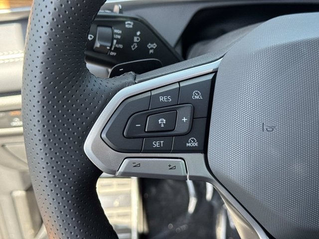 2026 Volkswagen Tiguan SEL R-Line Turbo
