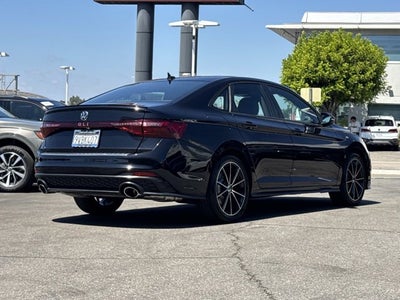 2025 Volkswagen Jetta GLI Autobahn