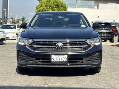 2023 Volkswagen Jetta SE