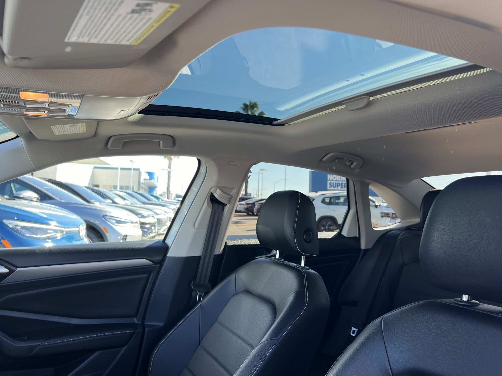 2023 Volkswagen Jetta SE