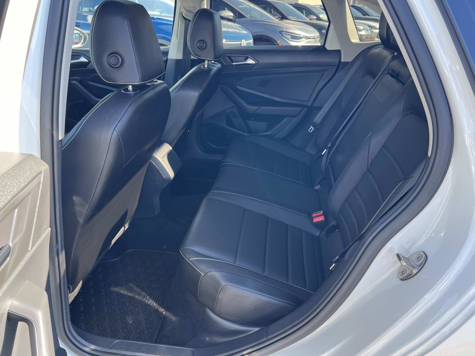 2023 Volkswagen Jetta SE