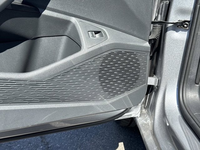 2027 Volkswagen Jetta SE