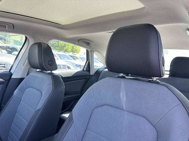 2027 Volkswagen Jetta SE