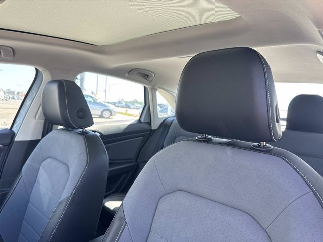 2027 Volkswagen Jetta SE