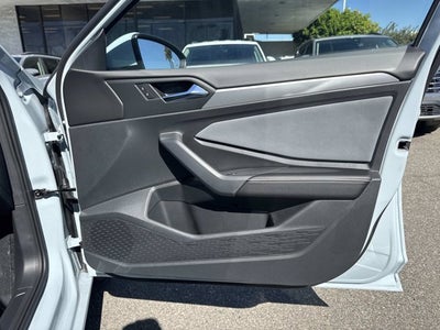 2027 Volkswagen Jetta SE
