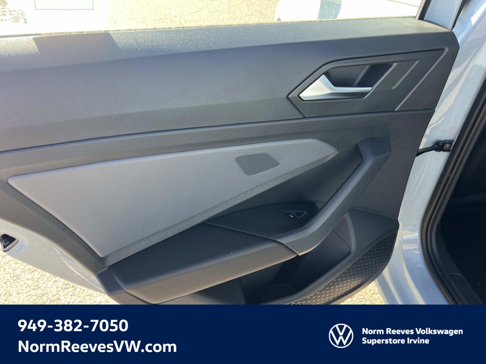 2025 Volkswagen Jetta SE