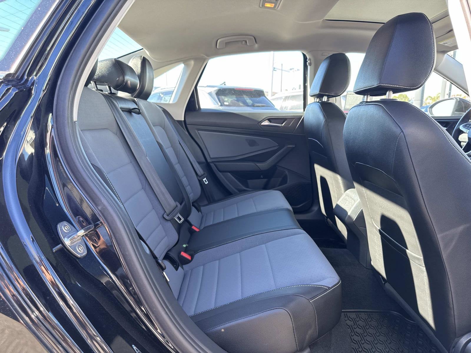 2025 Volkswagen Jetta SE